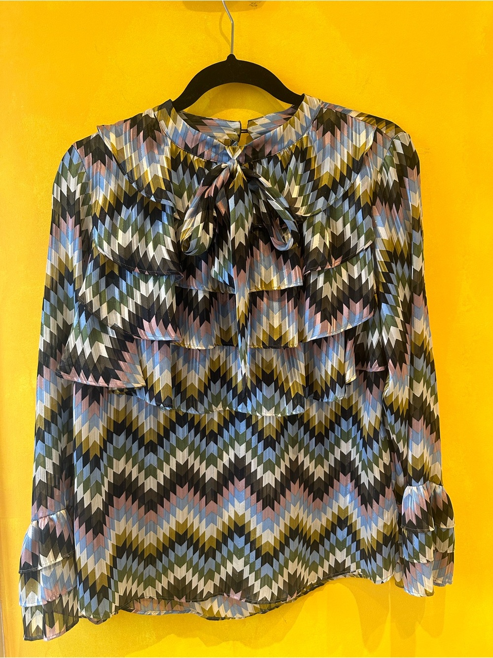 Multicolor Zigzag Ruffle Bow-Neck Blouse